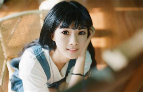 男生感情投入多女生不主动是什么原因？