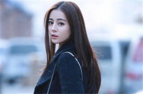 感情比较被动的男生该如何变得主动？