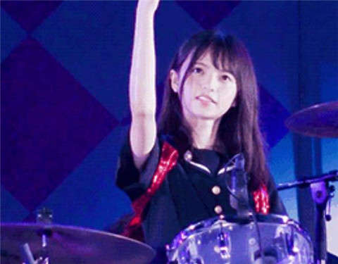 日本四千年一遇的美少女，18厘米的脸，美到让人想 “舔屏”（内附多图）