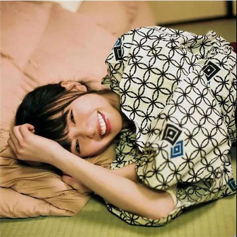 日本四千年一遇的美少女，18厘米的脸，美到让人想 “舔屏”（内附多图）