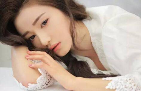 为什么女生心理越喜欢表面越冷淡？