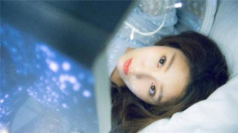 不会聊天咋追女生？了解这两点帮你聊到点上