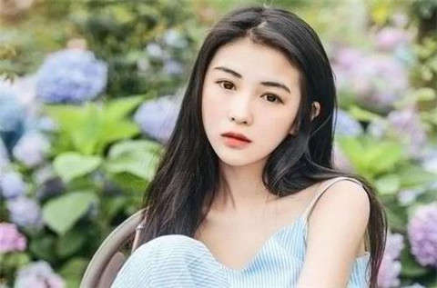 关心过度女朋友反感了，该怎么办？