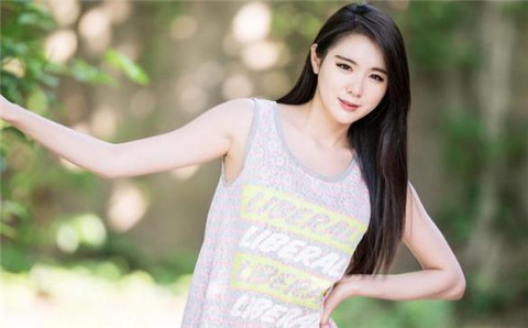 不会聊天的男生如何撩妹？