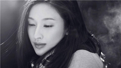 怎么追一个高冷的女生？3招让她主动起来-恋爱撩妹网-聊天话术|脱单方法|约会技巧|哄女生|牵手探探微信聊天案例|