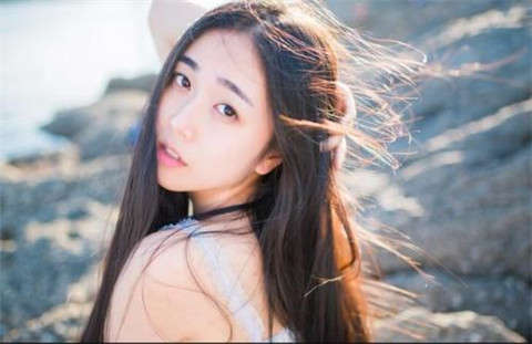 分手后保持联系却不谈感情是什么原因？