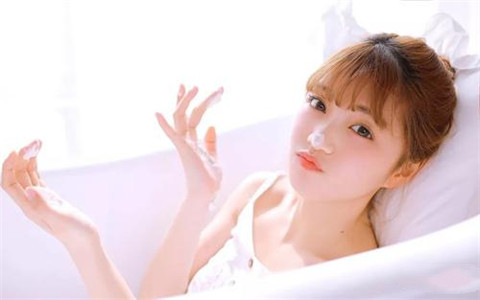 聊天中怎么带领女生聊话题？