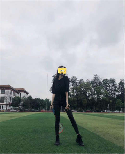 追女生实战聊天案例-啊，你那是馋她身子？-恋爱撩妹网-聊天话术|脱单方法|约会技巧|哄女生|牵手探探微信聊天案例|