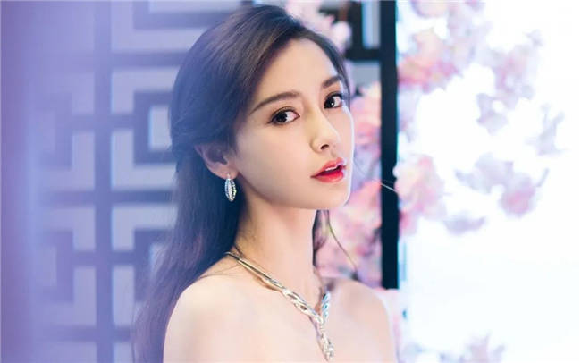 过年，发朋友圈的文案 | 让你喜欢的女生忍不住给你点赞！-恋爱撩妹网-聊天话术|脱单方法|约会技巧|哄女生|牵手探探微信聊天案例|