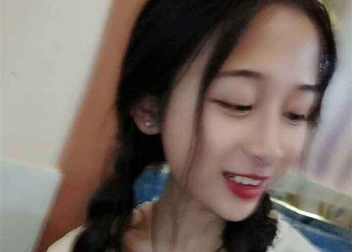 和女朋友聊天无聊了怎么办？如何聊天找话题