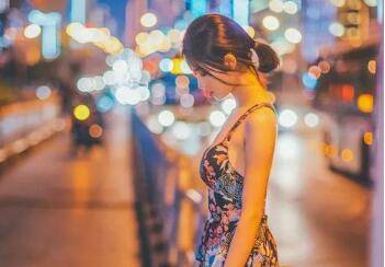 异地安慰女朋友上班累的话，怎么才能说到心坎里