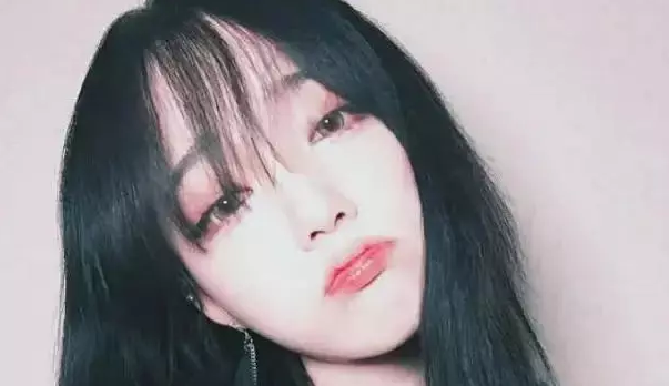 和女生聊天突然不回复我，是什么原因？
