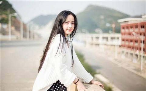 追女生颜值重要吗？这样做不帅也能获得她的好感