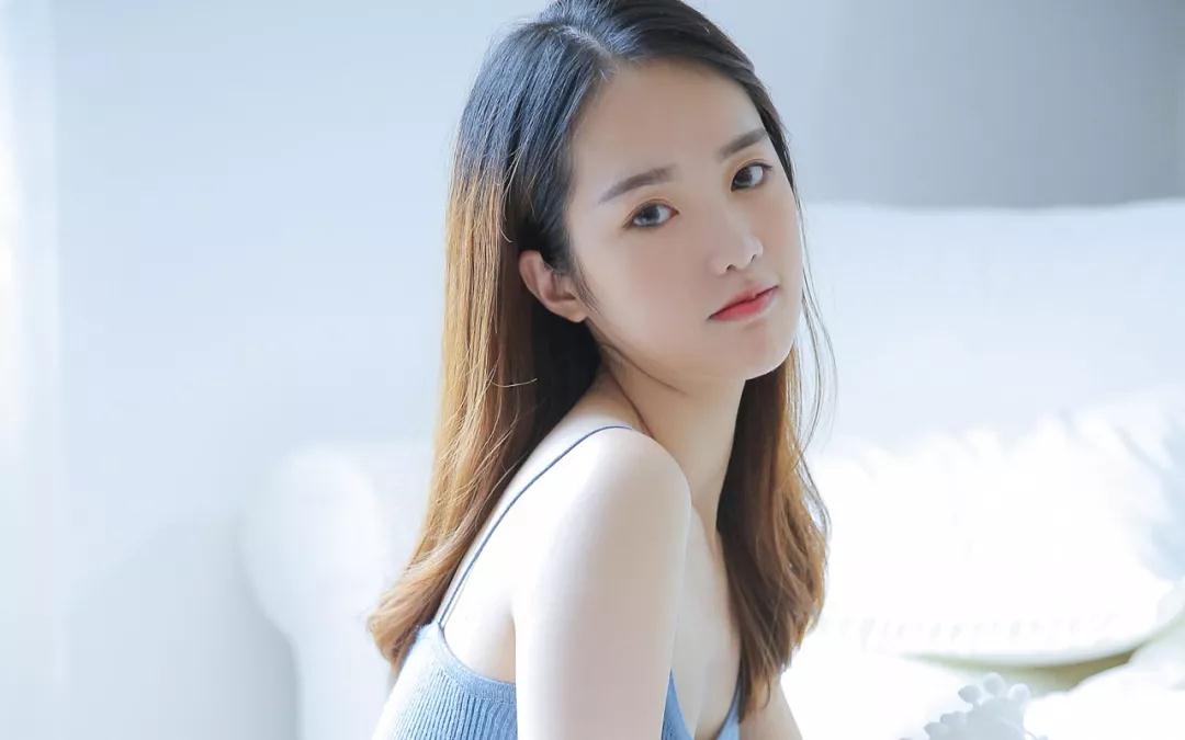 总是尬聊冷场，女生不回信息该么做？