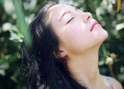 女生分手后多久想复合？挽回赶得早不如赶得巧
