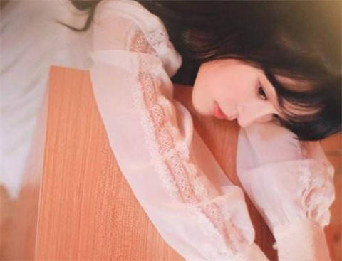 问女生微信说不加了，该怎么回复？