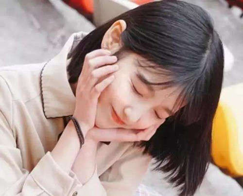 和陌生女孩微信聊天多久见面合适？-恋爱撩妹网-聊天话术|脱单方法|约会技巧|哄女生|牵手探探微信聊天案例|