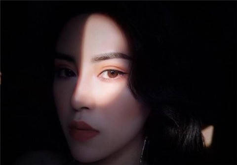 喜欢一个人就大胆的追求，她会接受你的-恋爱撩妹网-聊天话术|脱单方法|约会技巧|哄女生|牵手探探微信聊天案例|