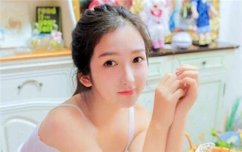 约会时怎么引导接吻？让你们的关系更进一步