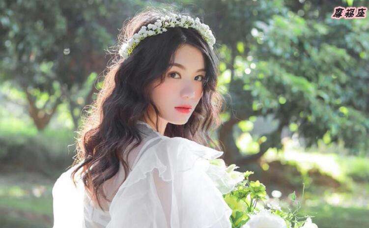 怎么让摩羯座女生喜欢你？-恋爱撩妹网-聊天话术|脱单方法|约会技巧|哄女生|牵手探探微信聊天案例|