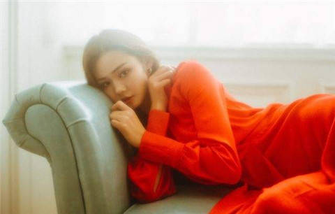女生主动跟你说感冒了，怎么去安慰她？