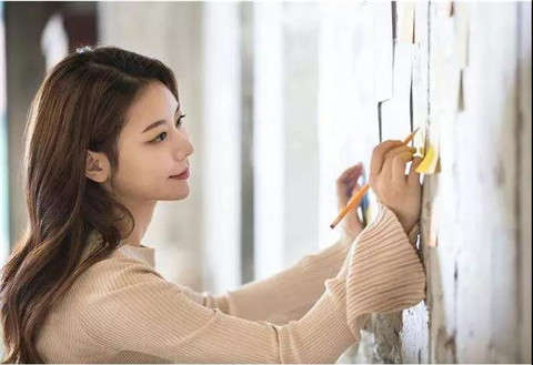 向女生表白被拒绝了怎么办？该怎么重新做朋友？