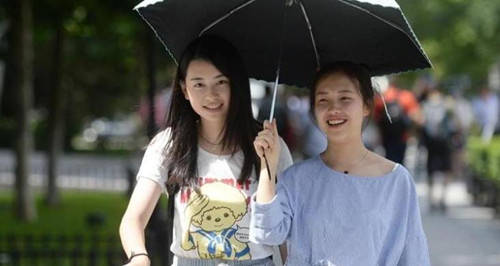 大学有什么认识女生途径，认识女生才能快速脱单