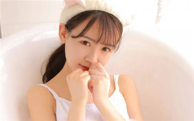 为什么我越在乎她，她反而越不喜欢我？-恋爱撩妹网-聊天话术|脱单方法|约会技巧|哄女生|牵手探探微信聊天案例|