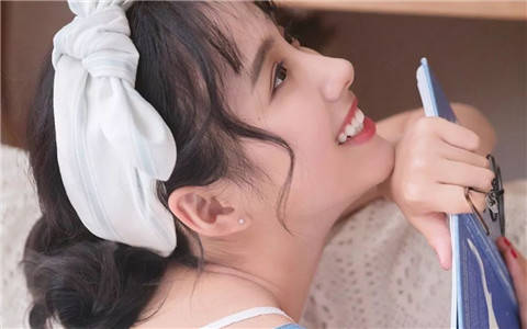 让女生招架不住的微信撩妹话术大全