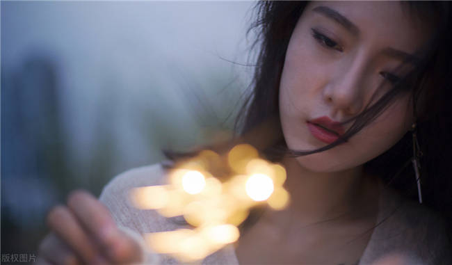 和女生发消息不回怎么办？女生不回你消息的解决办法！-恋爱撩妹网-聊天话术|脱单方法|约会技巧|哄女生|牵手探探微信聊天案例|