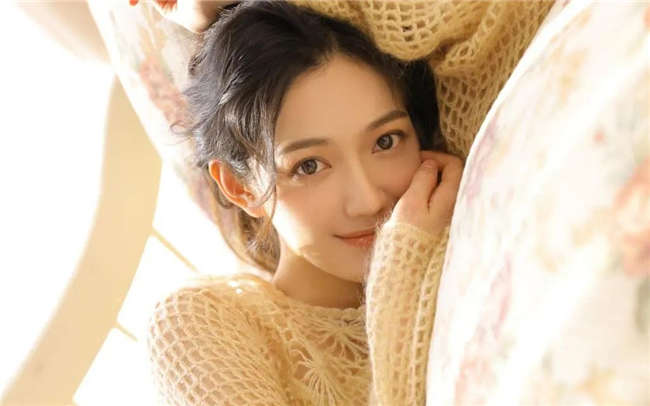 如何高价值动态展示，传递深度吸引力！-恋爱撩妹网-聊天话术|脱单方法|约会技巧|哄女生|牵手探探微信聊天案例|