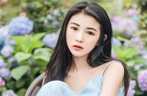 发现自己成备胎了该怎么办？3个技巧让你成功转正-恋爱撩妹网-聊天话术|脱单方法|约会技巧|哄女生|牵手探探微信聊天案例|