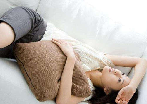 女生大姨来了套路关心的话，暖到女生生理和心里
