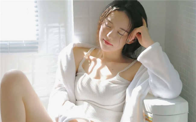 法国女人如何表达“想要”？看完你就明白了-恋爱撩妹网-聊天话术|脱单方法|约会技巧|哄女生|牵手探探微信聊天案例|