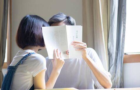 谈恋爱多久告诉爸妈？恋爱如何避免受到父母反对-恋爱撩妹网-聊天话术|脱单方法|约会技巧|哄女生|牵手探探微信聊天案例|