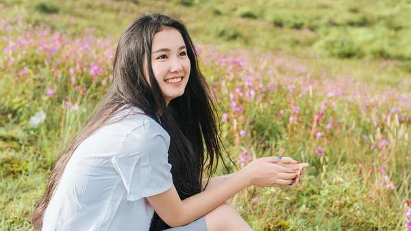 10句很火的撩妹套路对话，分分钟让她脸红-恋爱撩妹网-聊天话术|脱单方法|约会技巧|哄女生|牵手探探微信聊天案例|
