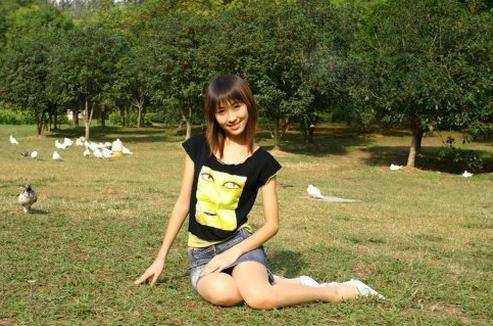女孩给我发她大腿照片意味着什么？是暗示么
