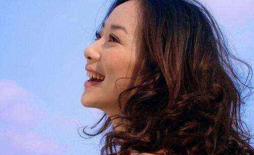 怎么夸一个女生声音好听？合乎女生心意最重要