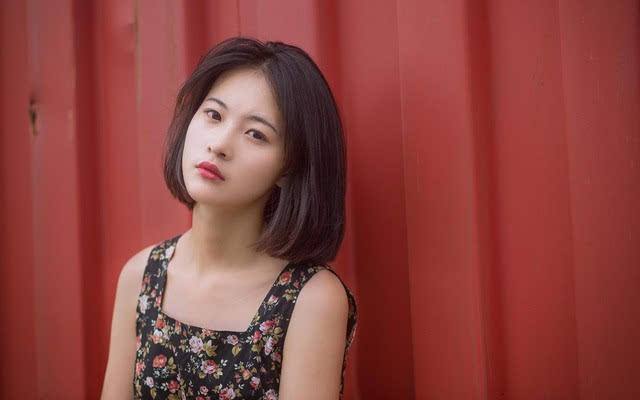 喜欢的女生心情不好，安慰时该说什么