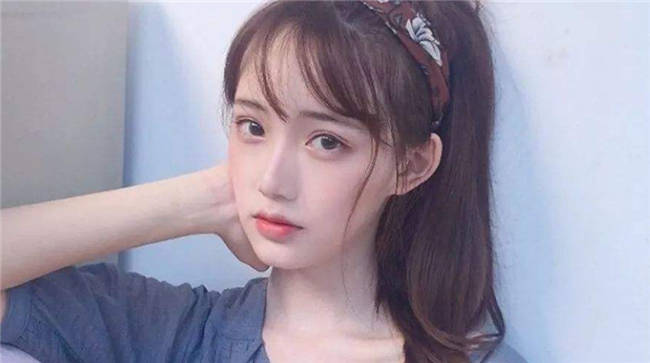 哄女生的小绝招，利用“同理心原则”，三分钟哄好她