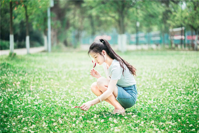 追女生到底应该是冷还是热呢？-恋爱撩妹网-聊天话术|脱单方法|约会技巧|哄女生|牵手探探微信聊天案例|