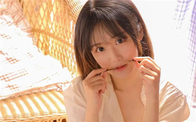 和女生谈恋爱，节日礼物送什么？最后一天给你救急！-恋爱撩妹网-聊天话术|脱单方法|约会技巧|哄女生|牵手探探微信聊天案例|