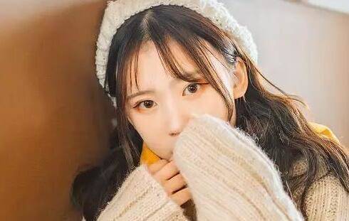 如何哄女朋友开心？不能无原则无底线的去哄