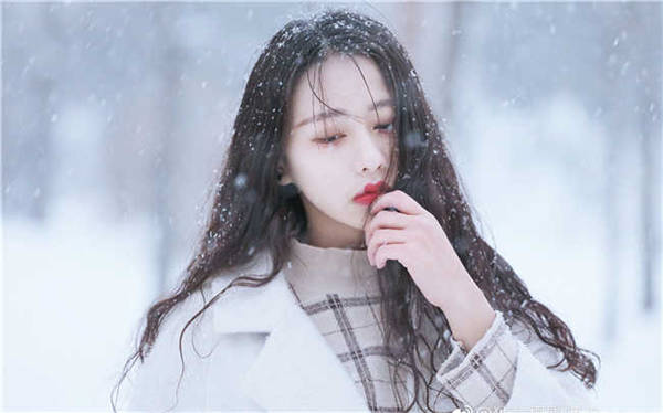 【男女通用版】怎么判断一个人是否喜欢你？-恋爱撩妹网-聊天话术|脱单方法|约会技巧|哄女生|牵手探探微信聊天案例|