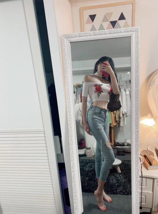 把妹实战聊天案例-杭州俄罗斯混血女:借我1W块,不然拉黑,最后却相约普吉岛(上) 把妹实战聊天案例-杭州俄罗斯混血女:借我1W块,不然拉黑,最后却相约普吉岛(上)