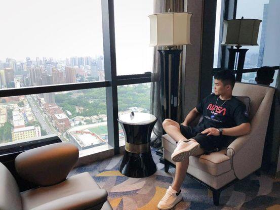 追女生聊天技巧案例-他用了七天认识了全郑州的所有正妹 追女生聊天技巧案例-他用了七天认识了全郑州的所有正妹