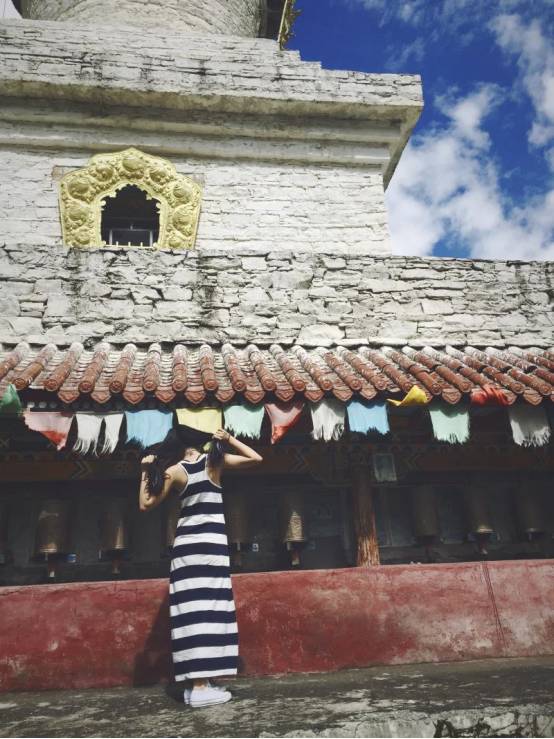 把妹泡妞案例-她知道自己迟早会死,所以活得恬不知耻 把妹泡妞案例-她知道自己迟早会死,所以活得恬不知耻