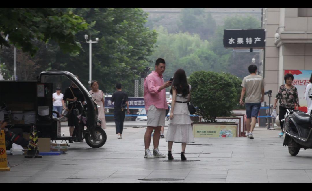 追女生约会实战聊天案例-深夜,混进女友的别墅中,才发现我们才认识不到一天。 追女生约会实战聊天案例-深夜,混进女友的别墅中,才发现我们才认识不到一天。
