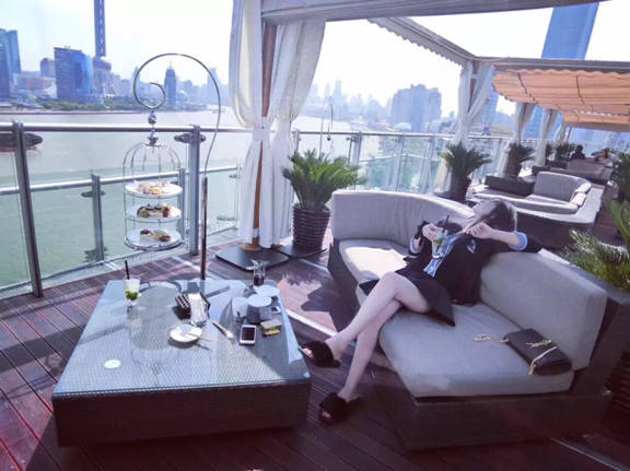 泡妞把妹聊天实战案例:这个白富美跨越千里来找我(上) 泡妞把妹聊天实战案例:这个白富美跨越千里来找我(上)