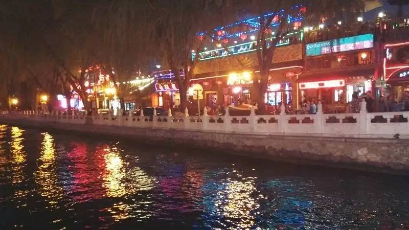 把妹实战聊天案例：我的长腿PAO友 竟然背着我……